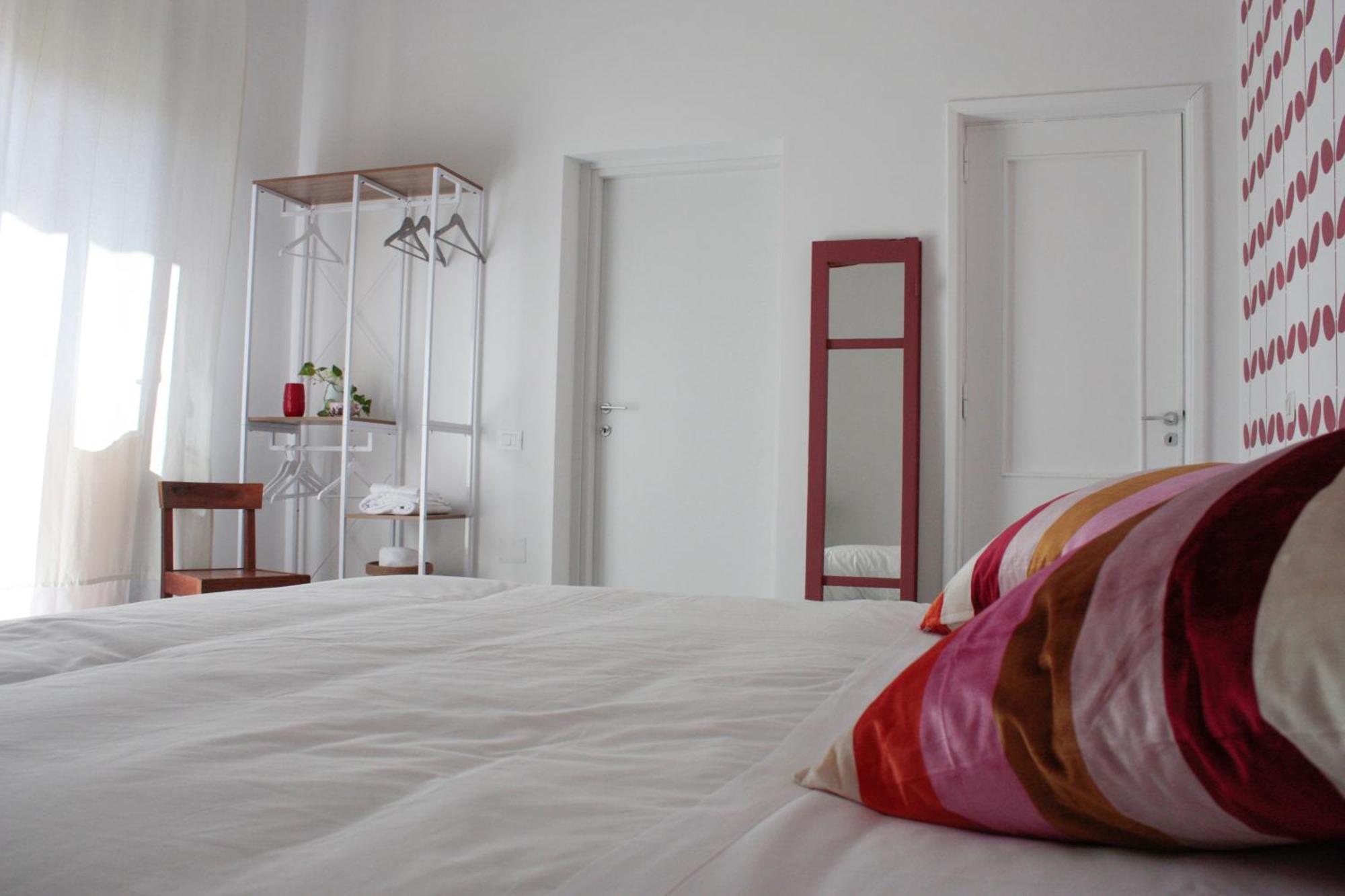 Buen Aire Hotel กาญารี ภายนอก รูปภาพ